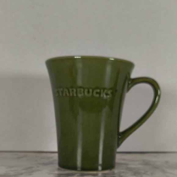 Starbucks 2011 , 21oz Olive Green Coffee Mug - Picture 1 of 6